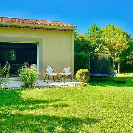 Appartement Neuf Et Au Calme Proche Avignon Althen-des-Paluds Exteriér fotografie
