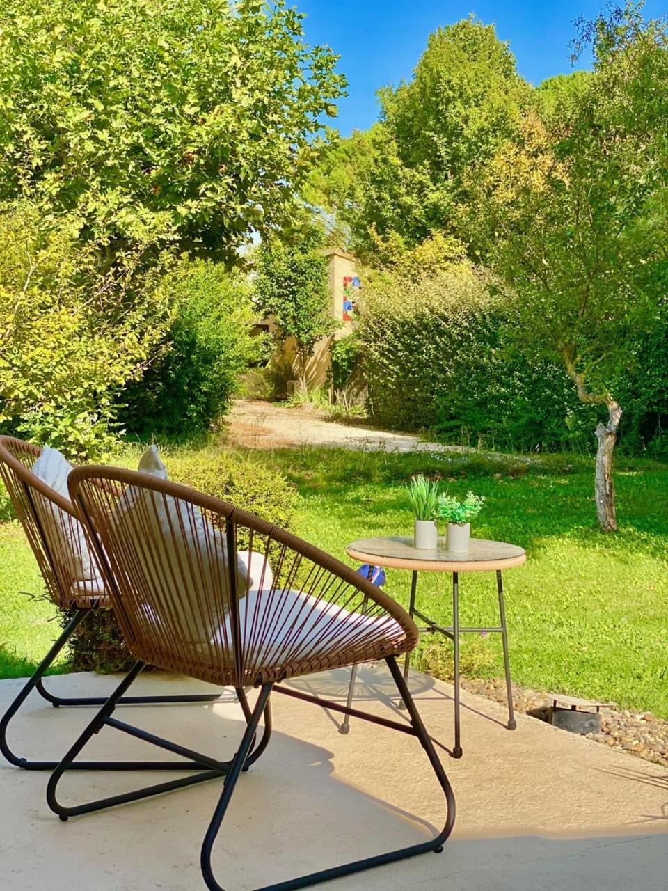 Appartement Neuf Et Au Calme Proche Avignon Althen-des-Paluds Exteriér fotografie