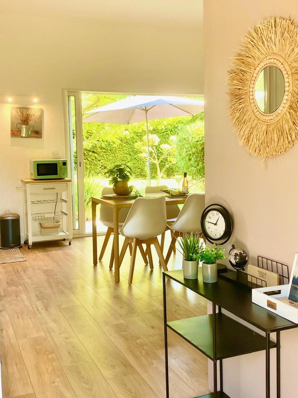Appartement Neuf Et Au Calme Proche Avignon Althen-des-Paluds Exteriér fotografie